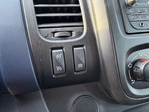 Opel Vivaro - Afbeelding 17 van 19