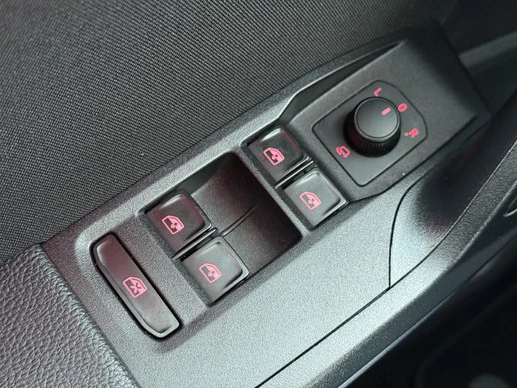 SEAT Ibiza - Afbeelding 14 van 30