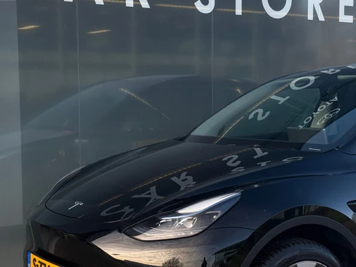 Tesla Model Y - Afbeelding 10 van 21