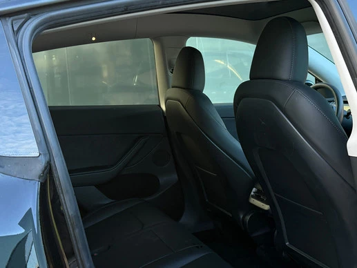 Tesla Model Y - Afbeelding 15 van 21