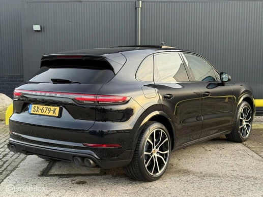 Porsche Cayenne - Afbeelding 3 van 26