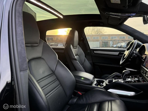 Porsche Cayenne - Afbeelding 4 van 26