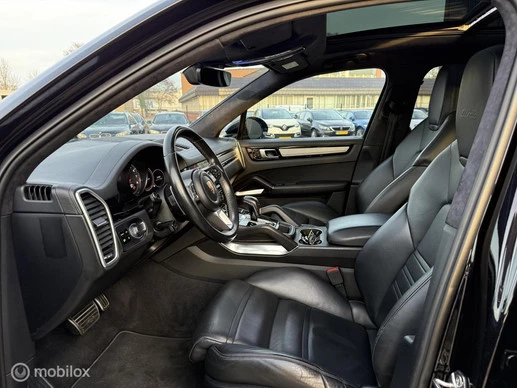 Porsche Cayenne - Afbeelding 14 van 26