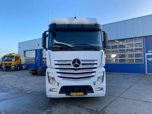 Mercedes-Benz Actros - Afbeelding 2 van 14