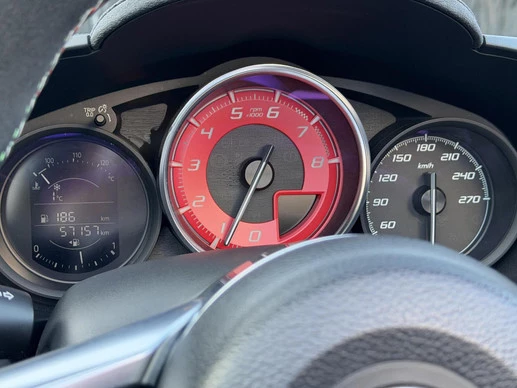 Fiat 124 Spider - Afbeelding 21 van 30