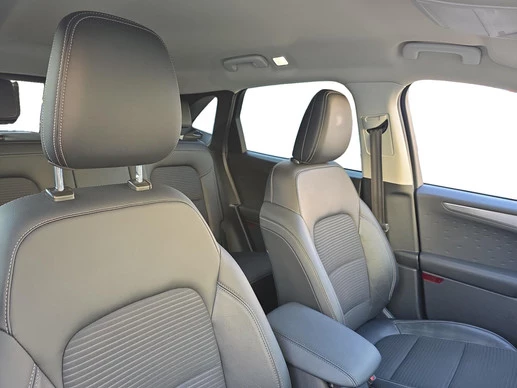 Ford Kuga - Afbeelding 22 van 30