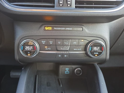 Ford Kuga - Afbeelding 24 van 30