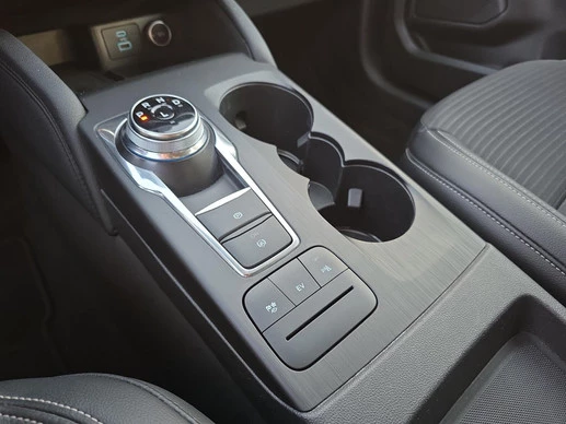 Ford Kuga - Afbeelding 26 van 30