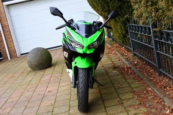 Kawasaki Ninja 400 - Afbeelding 13 van 23