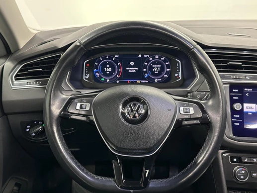 Volkswagen Tiguan - Afbeelding 21 van 30