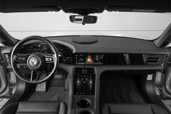 Porsche Taycan - Afbeelding 2 van 30