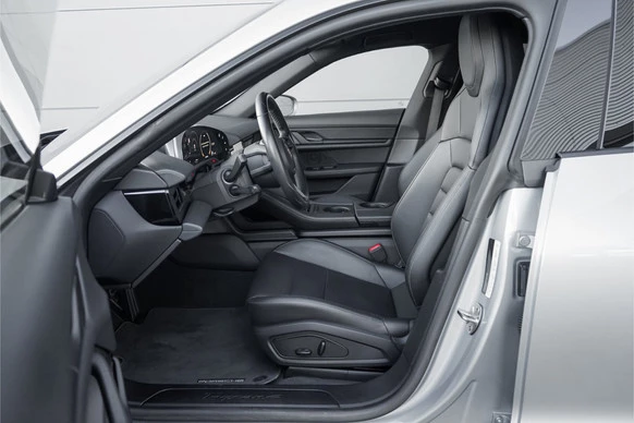 Porsche Taycan - Afbeelding 4 van 30