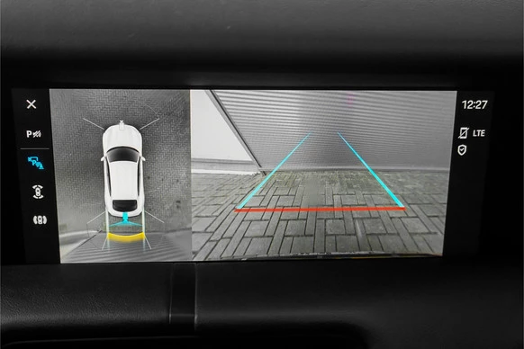 Porsche Taycan - Afbeelding 24 van 30