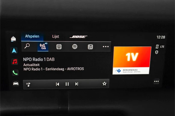 Porsche Taycan - Afbeelding 27 van 30