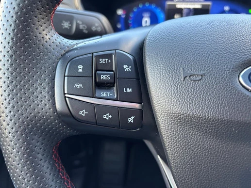 Ford Kuga - Afbeelding 12 van 30