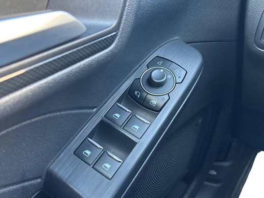 Ford Kuga - Afbeelding 18 van 30