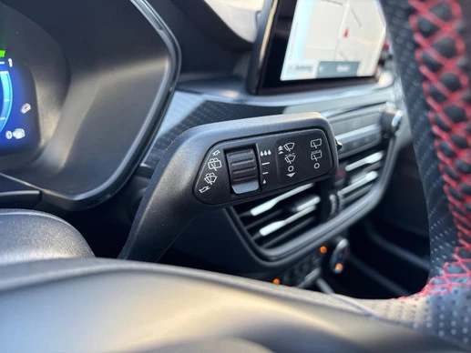 Ford Kuga - Afbeelding 25 van 30