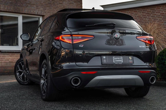 Alfa Romeo Stelvio - Afbeelding 2 van 30