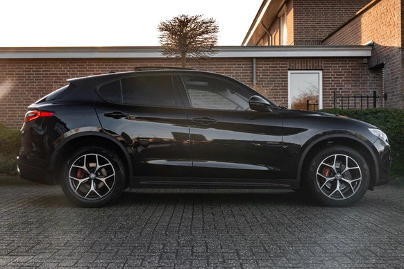 Alfa Romeo Stelvio - Afbeelding 3 van 30