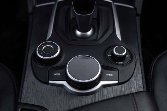 Alfa Romeo Stelvio - Afbeelding 29 van 30