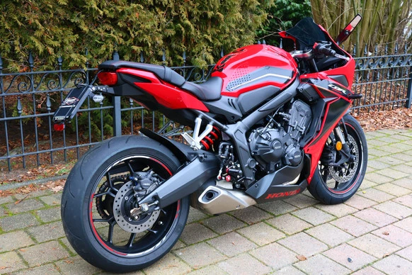 Honda CBR 650 - Afbeelding 8 van 25