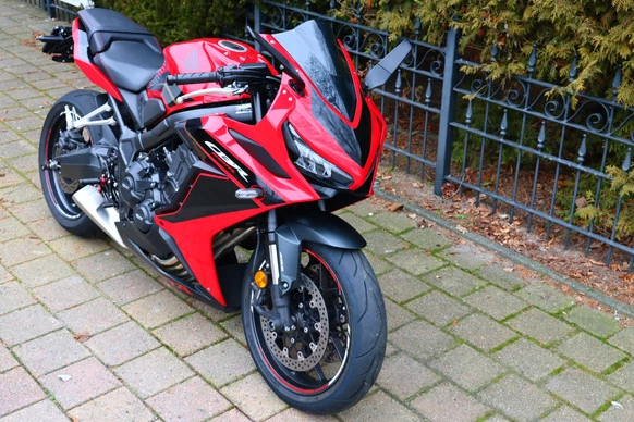Honda CBR 650 - Afbeelding 9 van 25