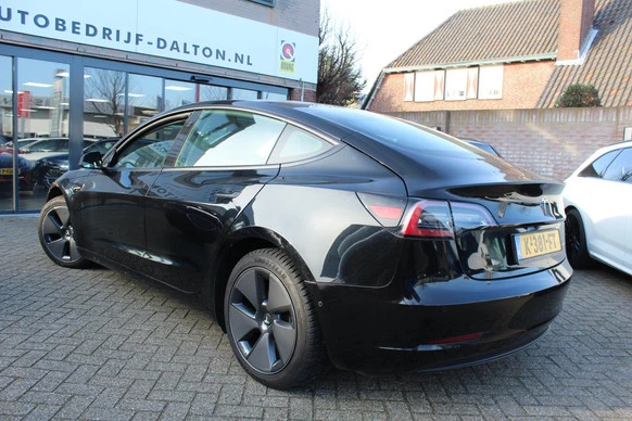 Tesla Model 3 - Afbeelding 3 van 13