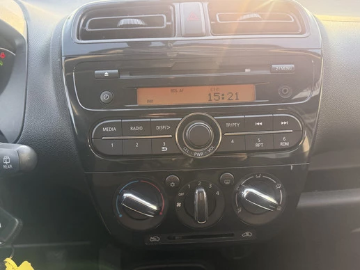 Mitsubishi Space Star - Afbeelding 14 van 19