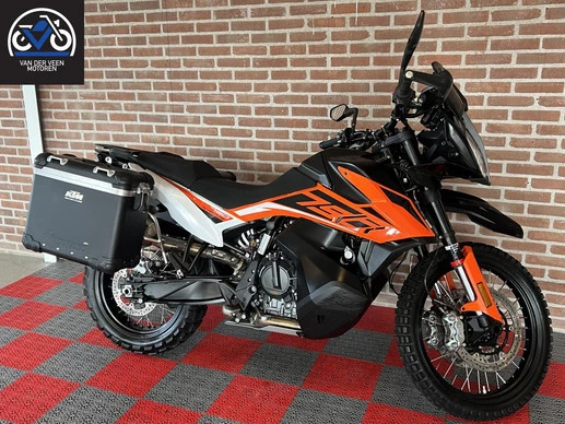 KTM 790 - Afbeelding 1 van 18