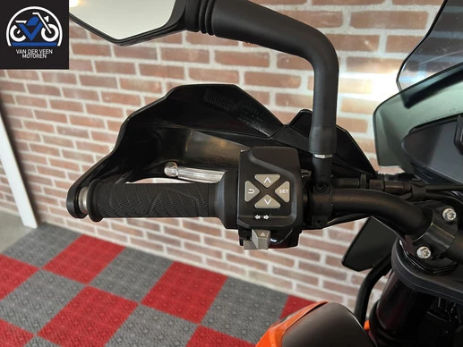 KTM 790 - Afbeelding 9 van 18
