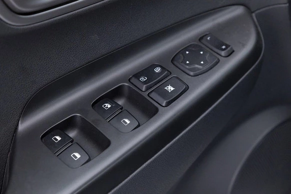 Hyundai Kona - Afbeelding 8 van 30