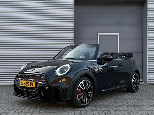 MINI Cooper Cabrio - Afbeelding 1 van 30