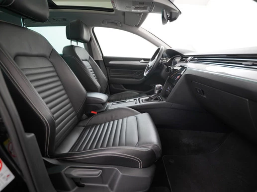 Volkswagen Passat - Afbeelding 3 van 30