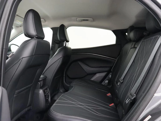 Ford Mustang Mach-E - Afbeelding 7 van 30