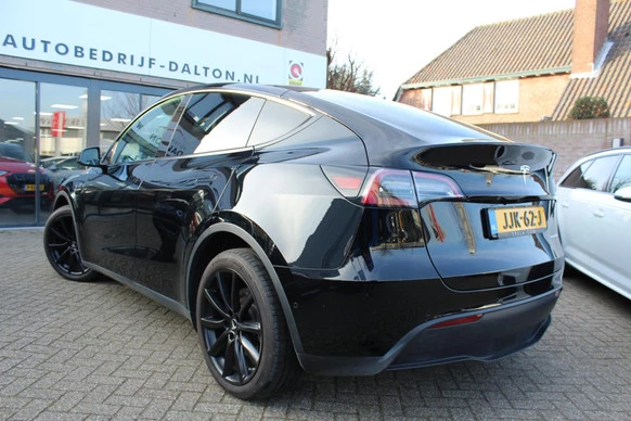 Tesla Model Y - Afbeelding 4 van 7