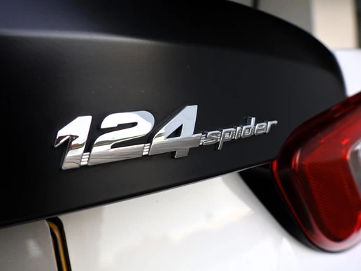 Abarth 124 Spider - Afbeelding 28 van 30