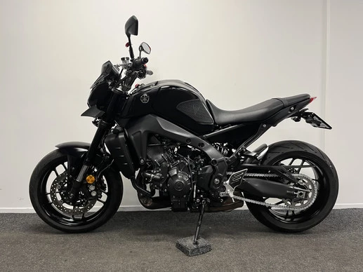 Yamaha MT 09 - Afbeelding 13 van 22