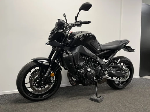 Yamaha MT 09 - Afbeelding 14 van 22