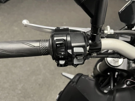 Yamaha MT 09 - Afbeelding 21 van 22