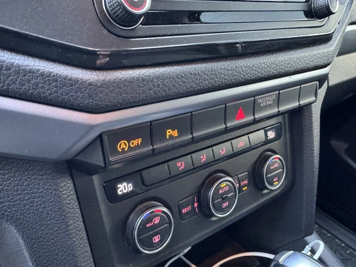 Volkswagen Amarok - Afbeelding 9 van 15