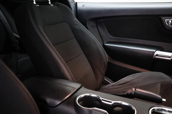 Ford Mustang - Afbeelding 9 van 30