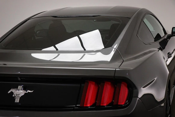 Ford Mustang - Afbeelding 22 van 30