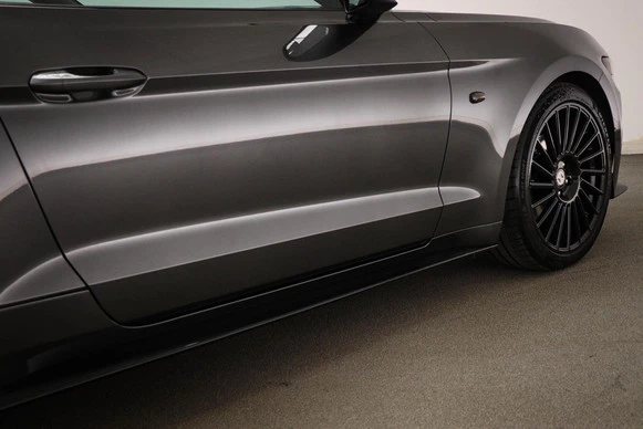 Ford Mustang - Afbeelding 23 van 30