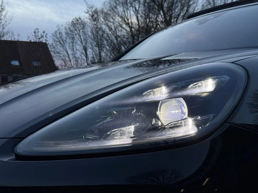 Porsche Cayenne - Afbeelding 15 van 30