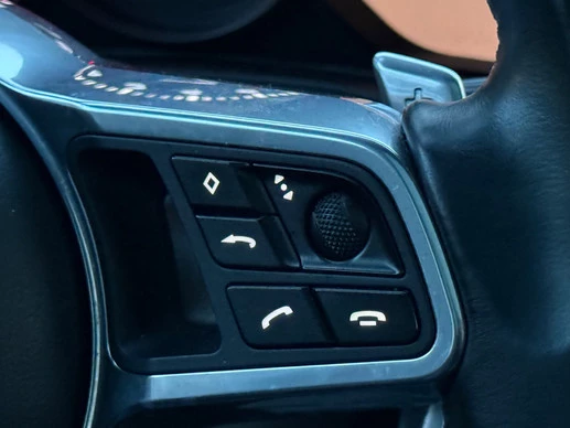 Porsche Cayenne - Afbeelding 23 van 30