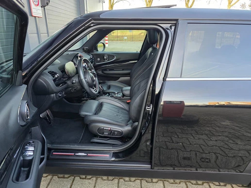 MINI Clubman - Afbeelding 28 van 30