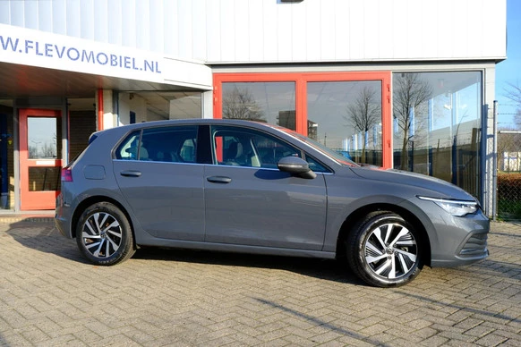 Volkswagen Golf - Afbeelding 4 van 30