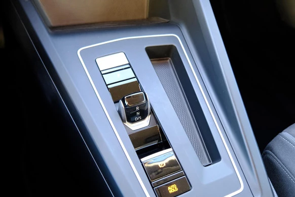 Volkswagen Golf - Afbeelding 28 van 30