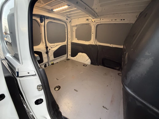 Opel Combo - Afbeelding 20 van 30