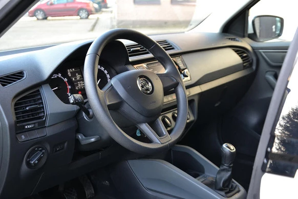 Škoda Fabia - Afbeelding 6 van 17